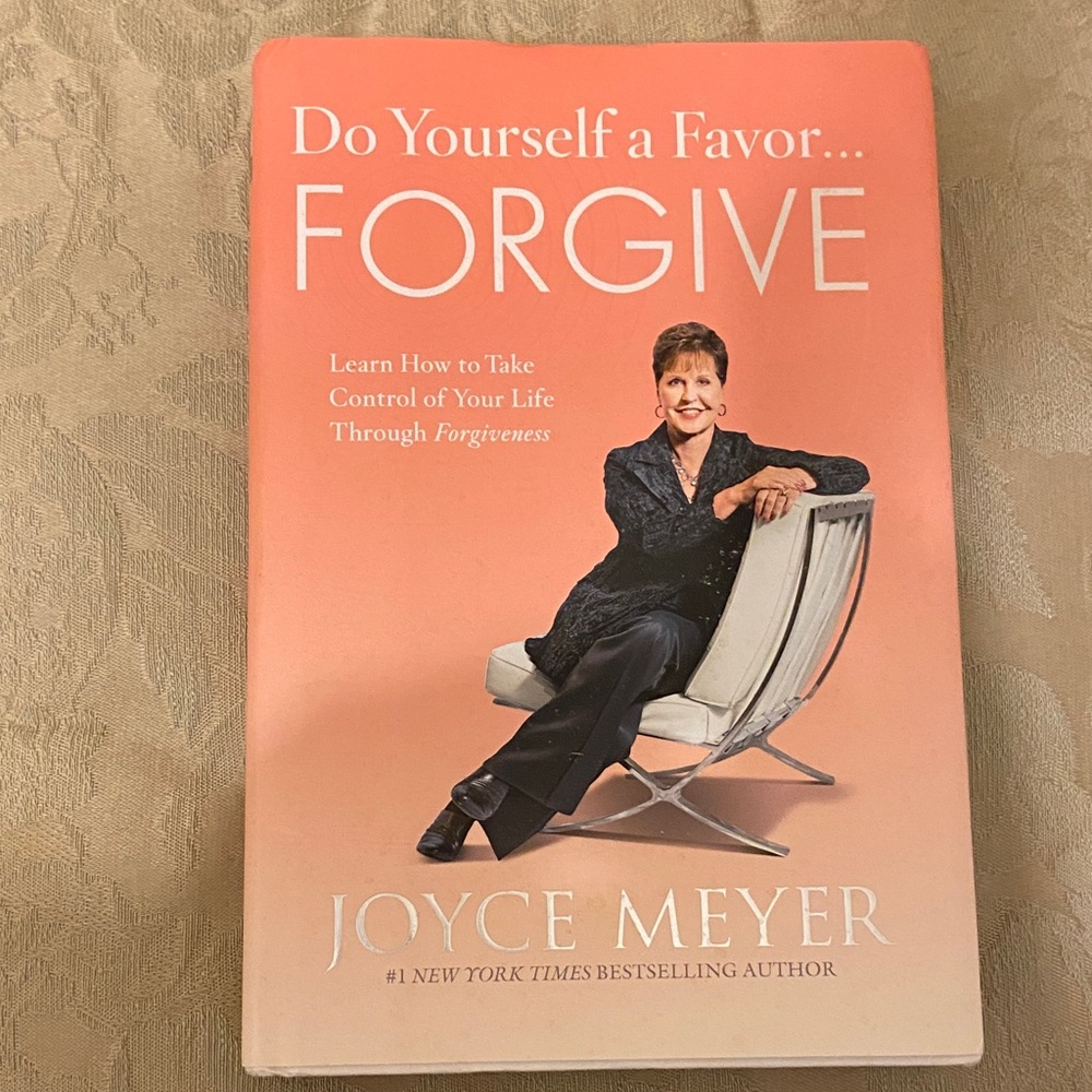 Do Yourself a Favor... Forgive Book by Joyce Meyer